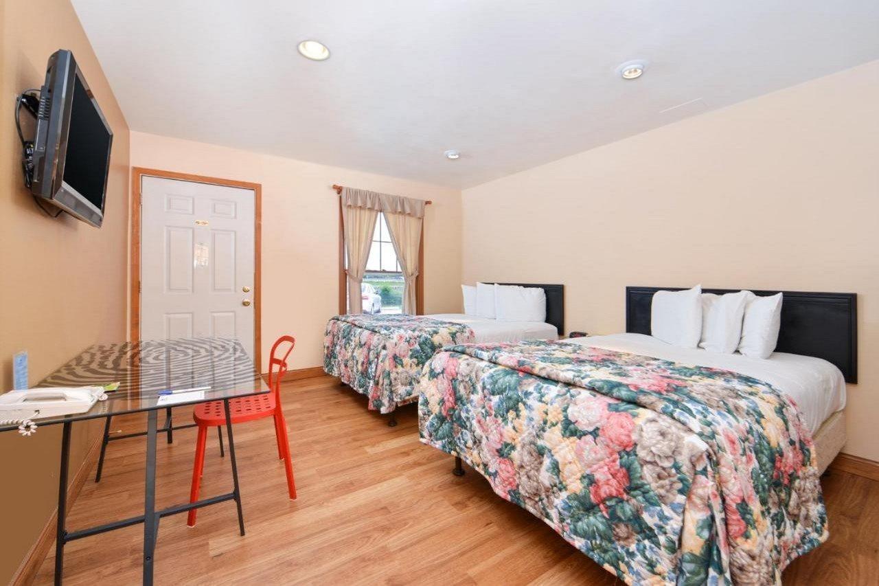 Valued Mayflower Hotel 2*