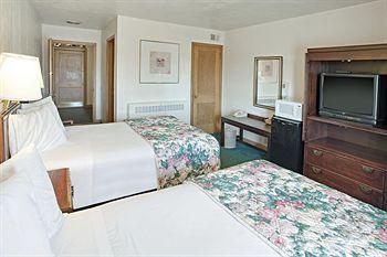 Valued Mayflower 2* Madison