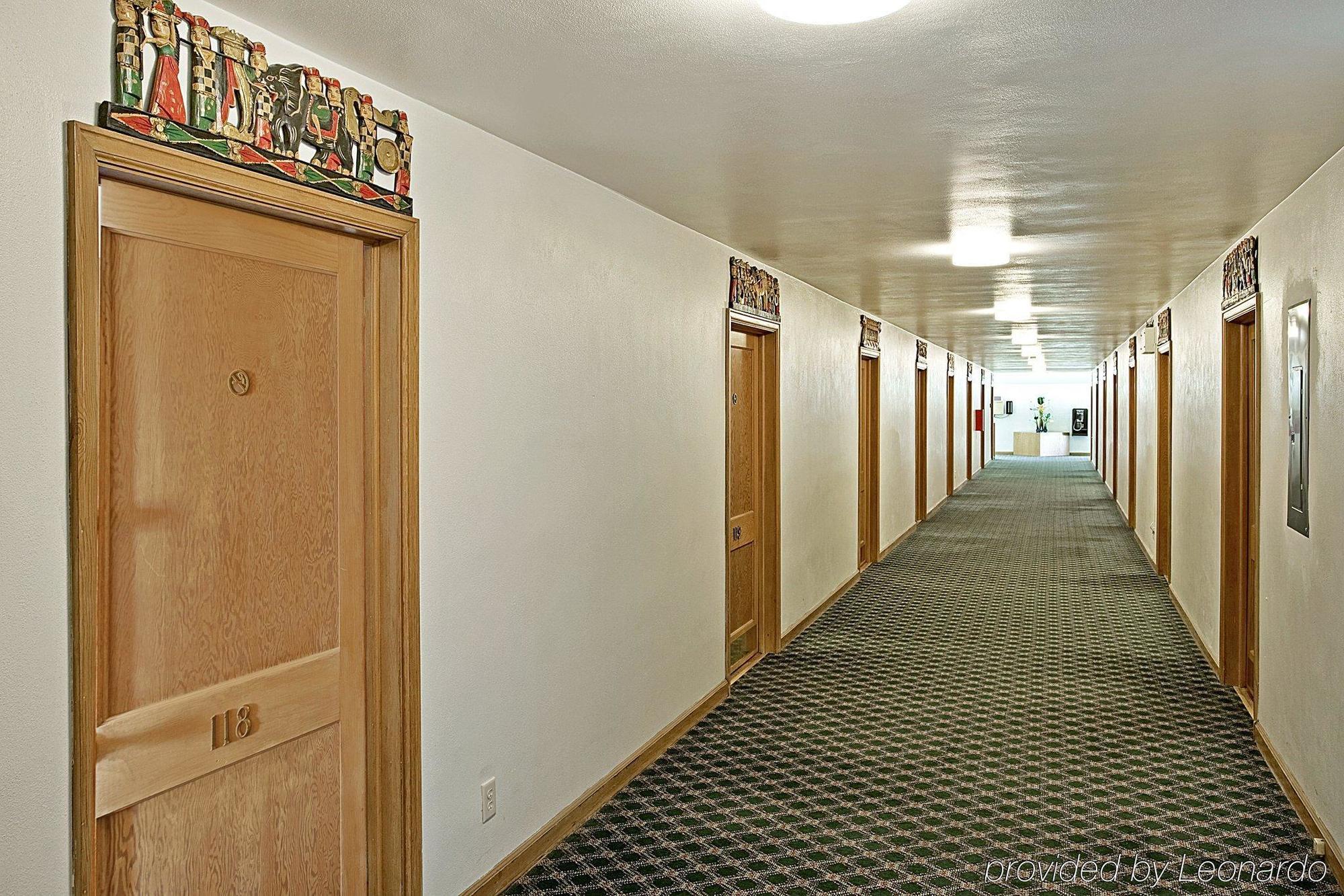 Hotel Valued Mayflower